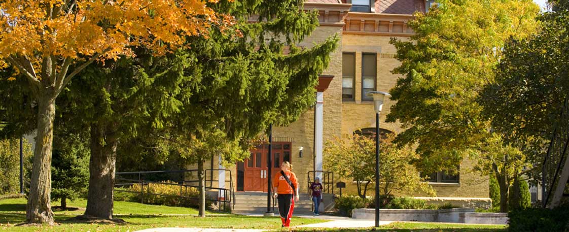 Lakeland University campus